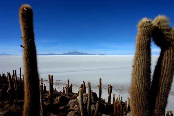 Langzeiturlaub Bolivien, Bolivien, Der Salar de Uyuni im Süden Boliviens ist die größte Salzfläche de