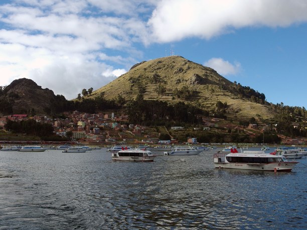 Langzeiturlaub Bolivien, Bolivien, Blick auf Copacabana am Titicacasee