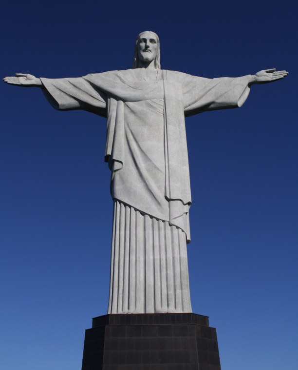 10 Tage Südosten, Brasilien, Die Statue Cristo Redentor (Christus, der Erlöser) ist 30 Meter hoch 