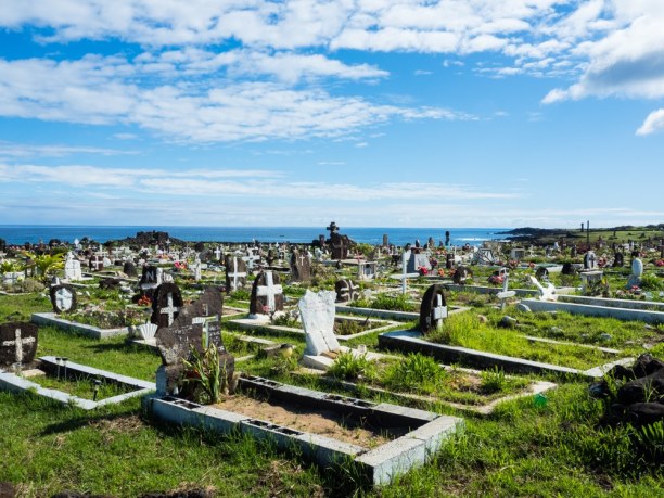 Kurzurlaub Osterinsel, Chile, Selbst der Friedhof in Hanga Roa ist besonders und ein Spaziergang dar