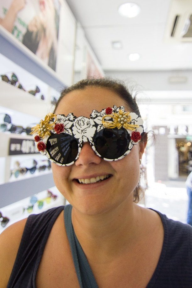 Kurzurlaub Gibraltar, Gibraltar, Auch diese Brille wäre im vermeintlichen Shopping-Paradies Gibraltar 