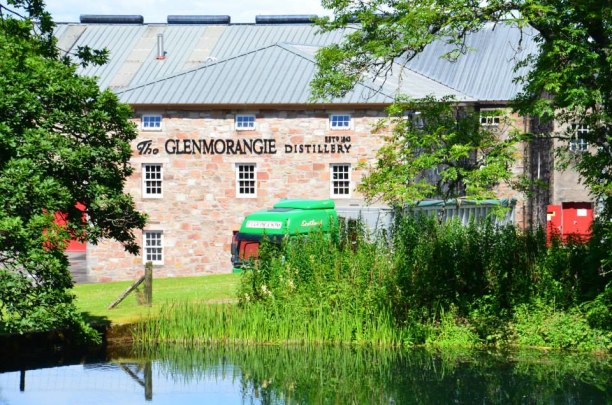 Zwei Wochen Schottland, Großbritannien, Besichtigung der Destillerie Glenmoragie - so einfach macht man einen 