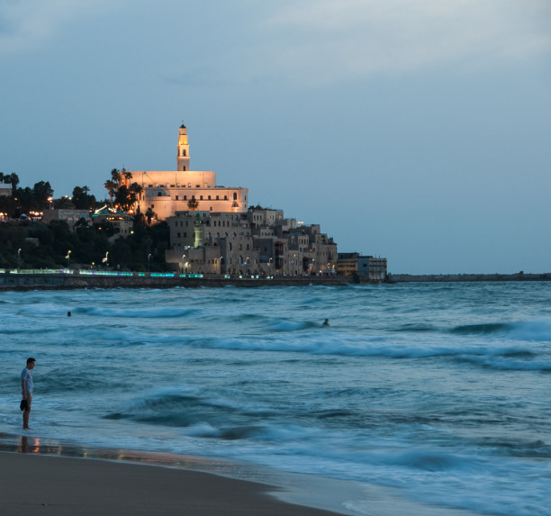 Kurzurlaub Tel Aviv & Umgebung, Israel, Jaffa ist auch am Abend und in der Nacht lebhaft.