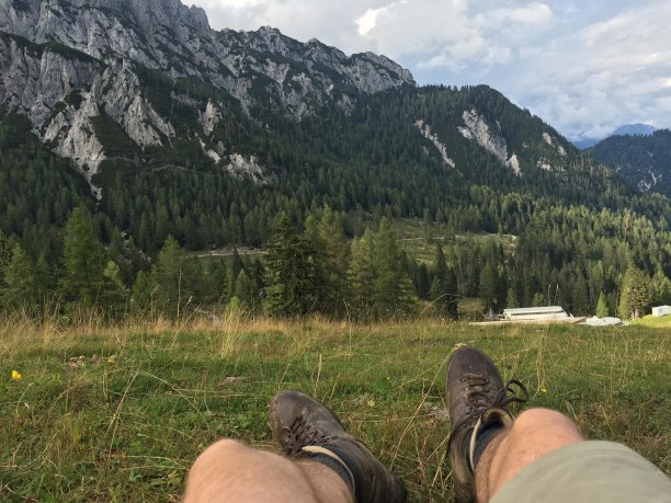 Kurzurlaub Italienische Alpen, Italien, Tag 2: richtig anstregend. Kurz vor dem Ziel wollen die Füße nicht m