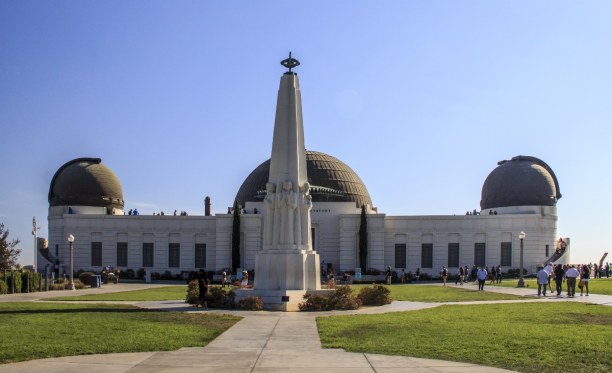 Kurzurlaub Los Angeles (Stadt), Kalifornien, USA, Das Griffith Observatorium hat viele Besonderheiten. Zum einen ist es 