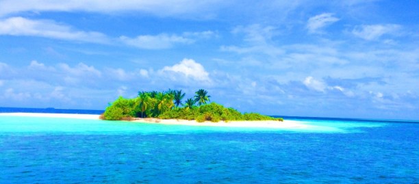 2 Wochen Ari Atoll, Malediven, Auf den Malediven zahlt man mit Rufiyaa, man spricht Dihevi, fährt au