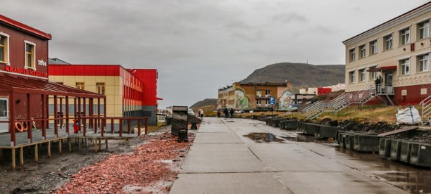 Langzeiturlaub Spitzbergen, Norwegen, Heute leben gerademal noch 300 Menschen in dieser einsamen Siedlung.