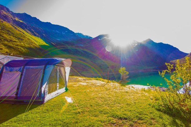 Kurztrip Tirol, Österreich, Der Campingplatz Zeinissee liegt auf über 1.800 Metern Seehöhe. Der 