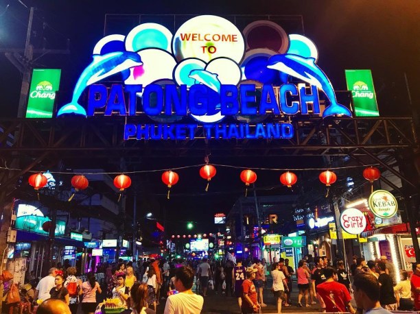 2 Wochen Singapur, Singapur, #Banglaroad #crazy #pingpongshow #??? #zuvieleMensch #Patong #Thailand