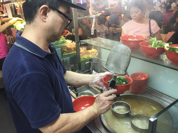 Kurzurlaub Singapur (Stadt), Singapur, Singapur, Meine Kreation wird dann in Suppe gekocht.
