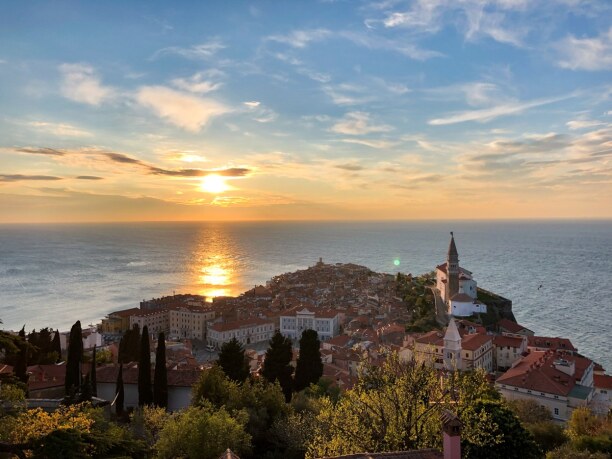 Kurzurlaub Slowenien, Slowenien, Den Sonnenuntergang könnt ihr am besten von der Stadtmauer aus beobac