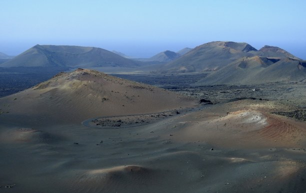 Eine Woche Lanzarote, Spanien, Im Timanfaya Nationalpark kannst du eine einzigartige Vulkanlandschaft