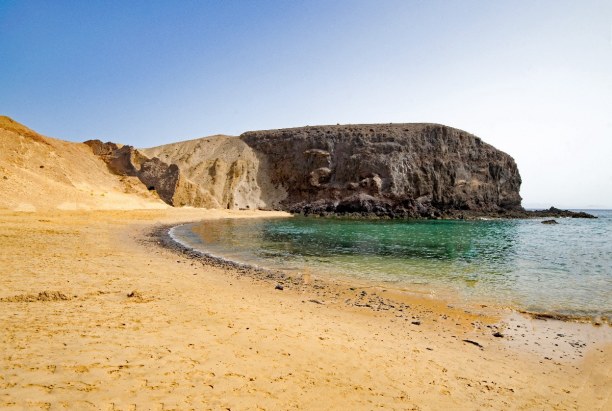 Eine Woche Lanzarote, Spanien, Die Playa de Papagayos sind mehrere Sandstrände in der Nähe von Play