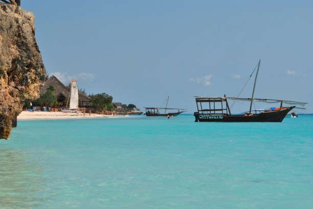 2 Wochen Sansibar (Zanzibar), Tansania, Nicht vergessen: Für die Einreise benötigst du ein Visum und dein Re