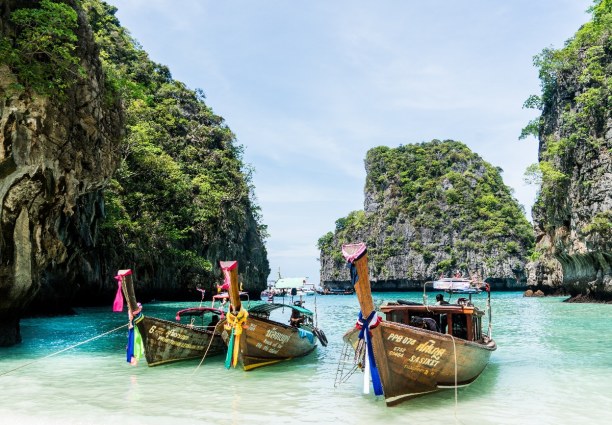10 Tage Thailand, Thailand, Die Ko Phi Phi Don ist die Hauptinsel der Ko Phi Phi Inselgruppe vor d