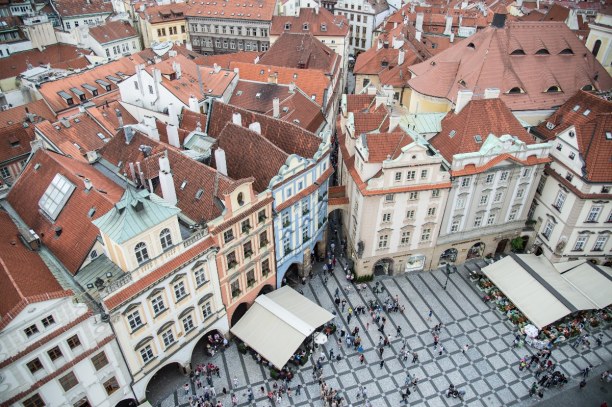 Kurztrip Prag und Umgebung, Tschechische Republik, Der Altstädter Ring ist der zentrale Platz in Prag. Dort stehen unter
