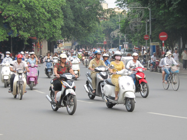 1 Woche Hanoi (Stadt), Vietnam, Vietnam, Straßenverkehr in Hanoi